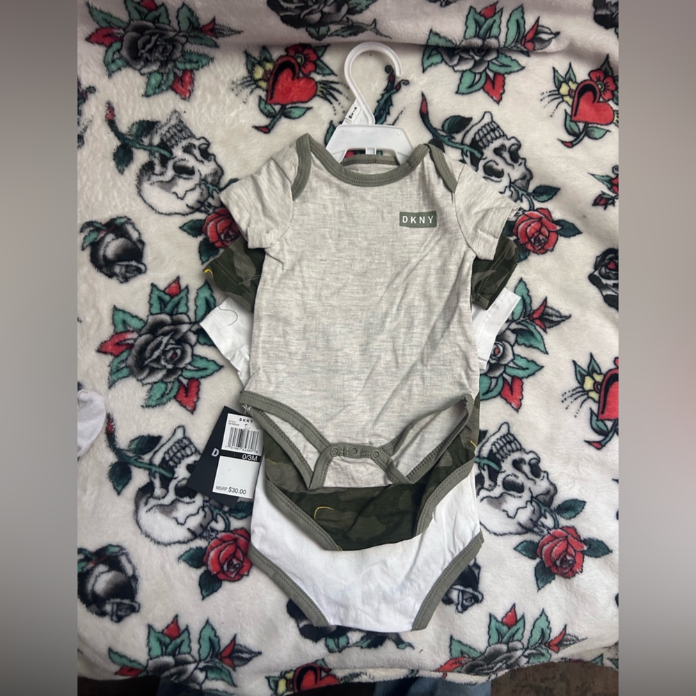 3 Month Old Clothing Bundle - All New with Tags - Picture 5 of 7